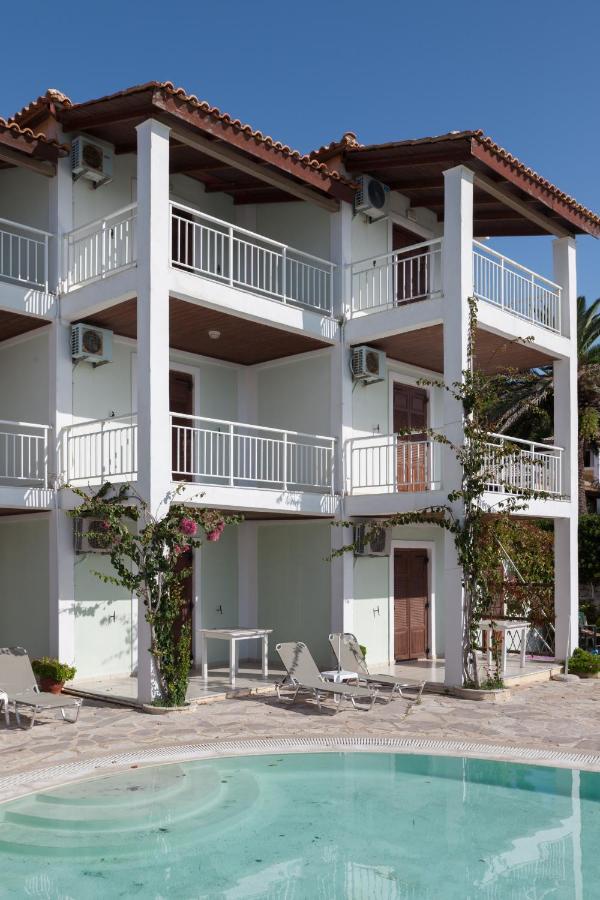Korfiati Apartments Agios Sostis  外观 照片